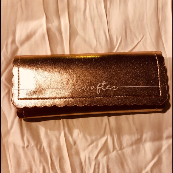 Capellini NWT ROSE GOLD EVER AFTER JEWELRY ROLL - Picture 1 of 3